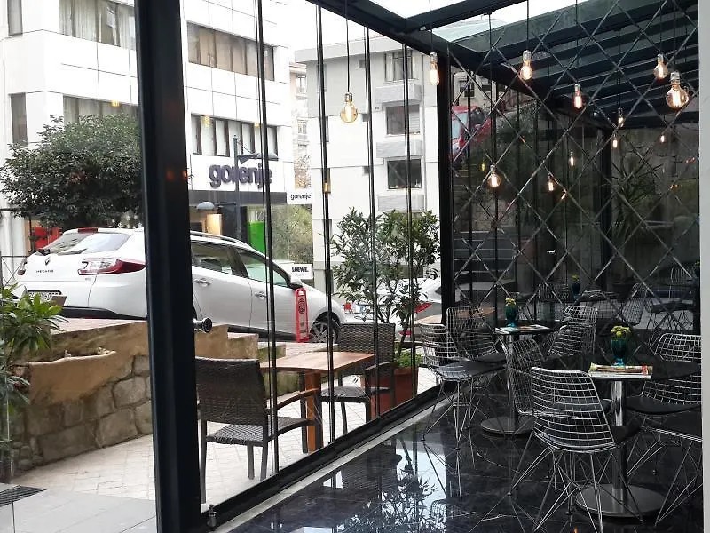 **  Mile Hotel Nisantasi Istanbul Turkey