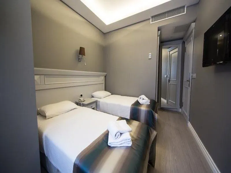 Mile Hotel Nisantasi Istanbul 2*,